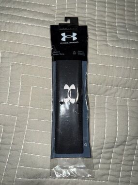 Under Armour Black Workout Headband with White Logo NEW